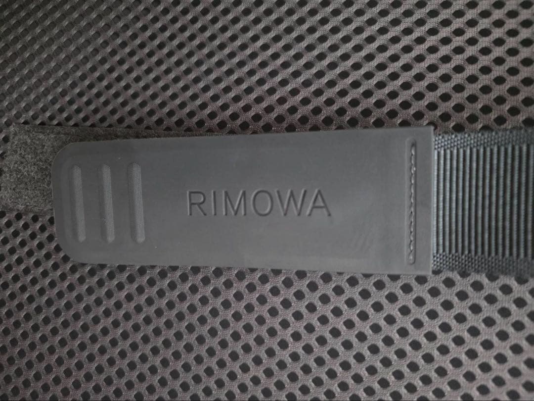 【美品】限定カラー RIMOWA エメラルドグリーン 35L 機内持ち込み可