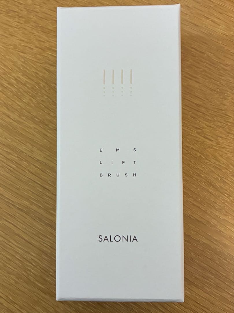 サロニア　EMS LIFT BRUSH
