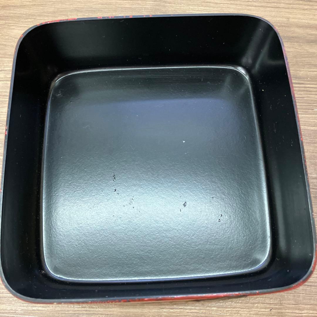 E-2 天然木製 朱塗り 重箱 二段 松鶴 蒔絵 漆器 お正月 お祝い 弁当箱