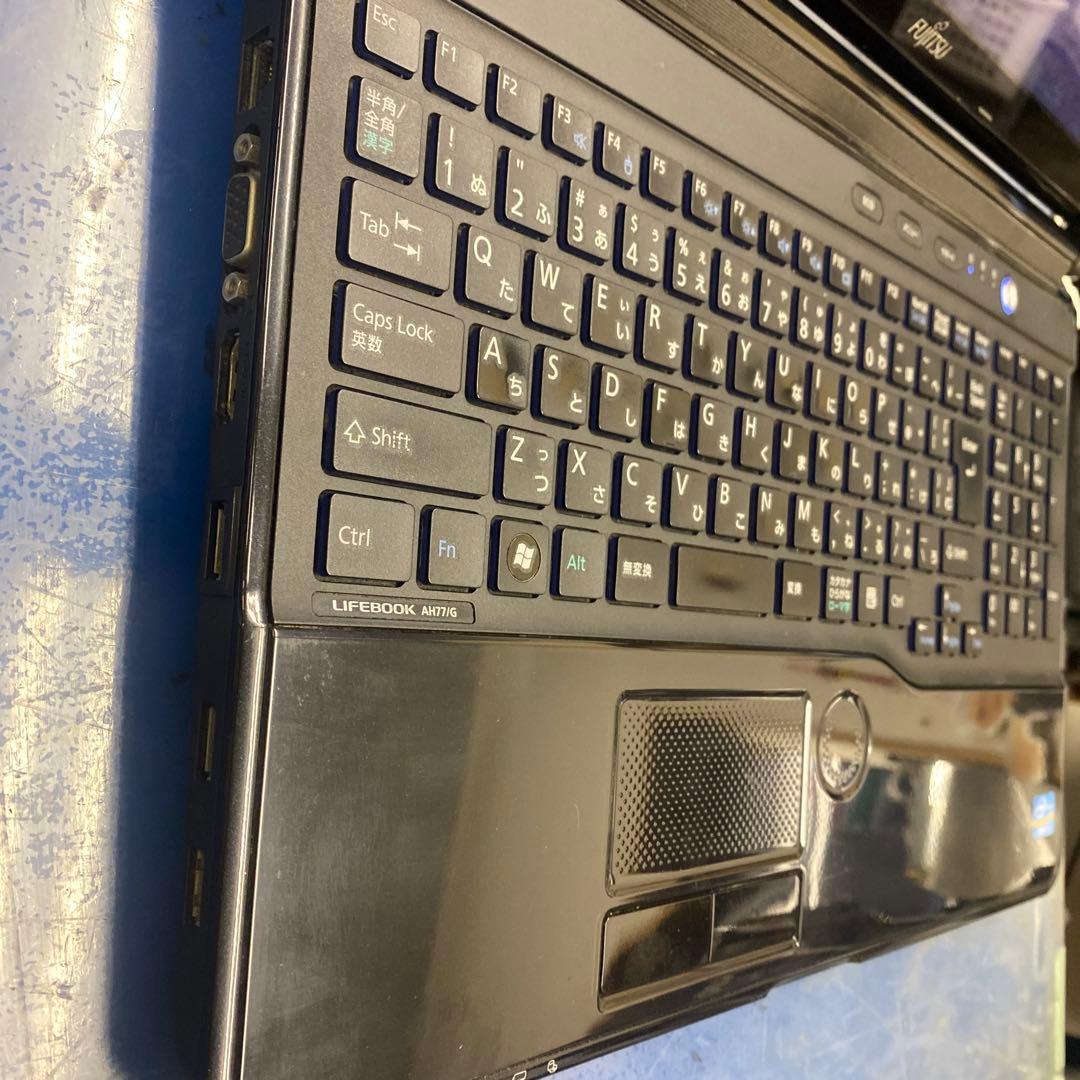 i*i様 ★良品♠︎Windows11♠︎FUJITSU LIFEBOOK AH