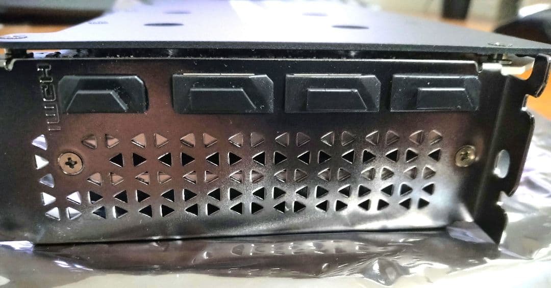 PNY geforce RTX5060ti OC 16gb ARGB 3年保証