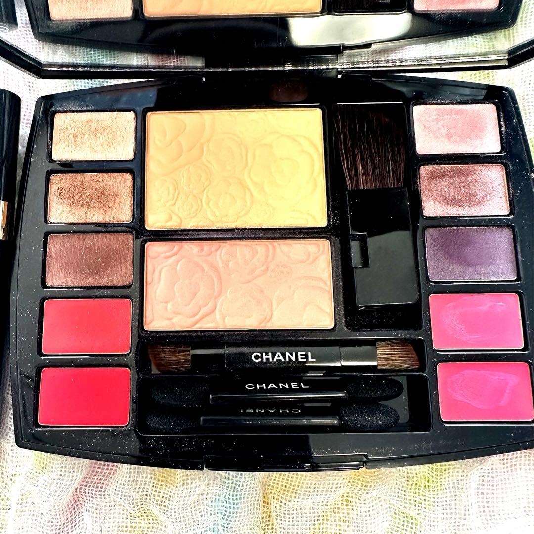 CHANEL シャネル トラベルメイクアップパレット アーモニードカメリア