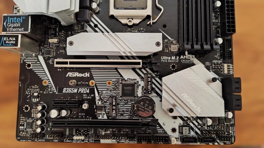 ASRock B365M PRO4 マザーボード Windows11動作確認済み