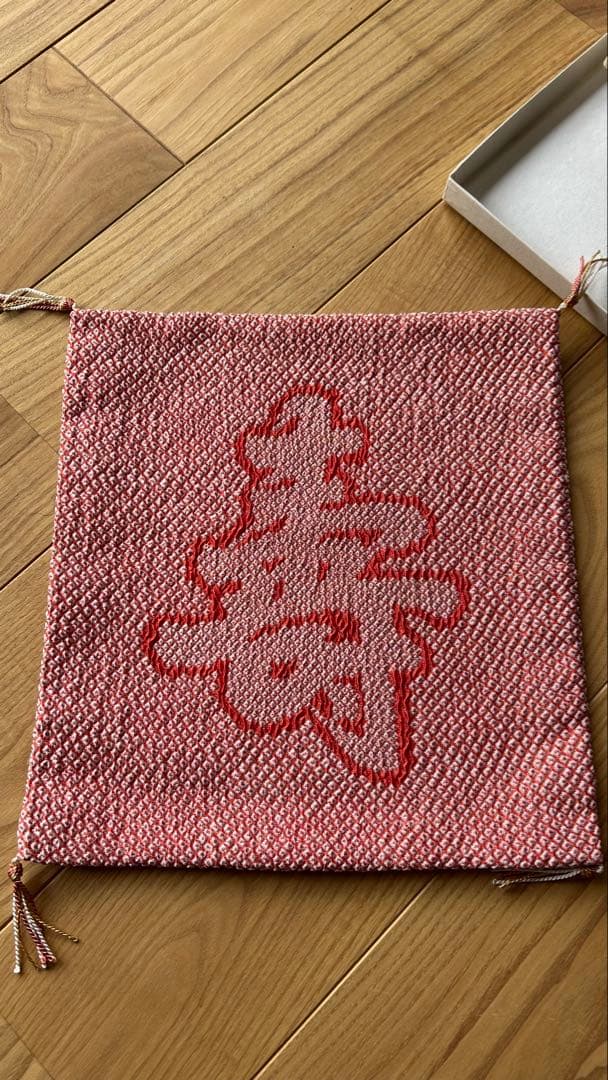 漆器と寿の袱紗のセット