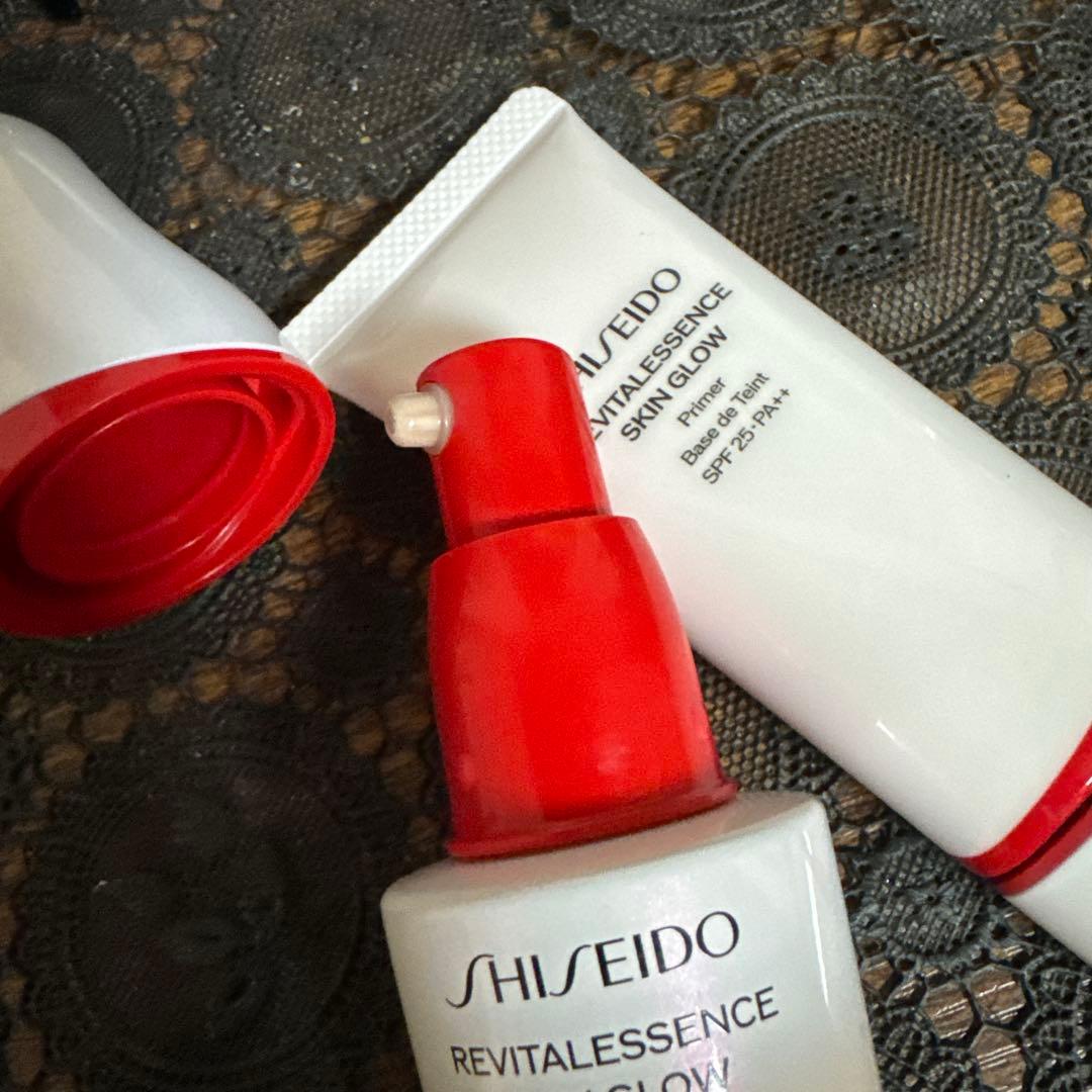 SHISEIDO REVITALESSENCE SKIN GLOW セット