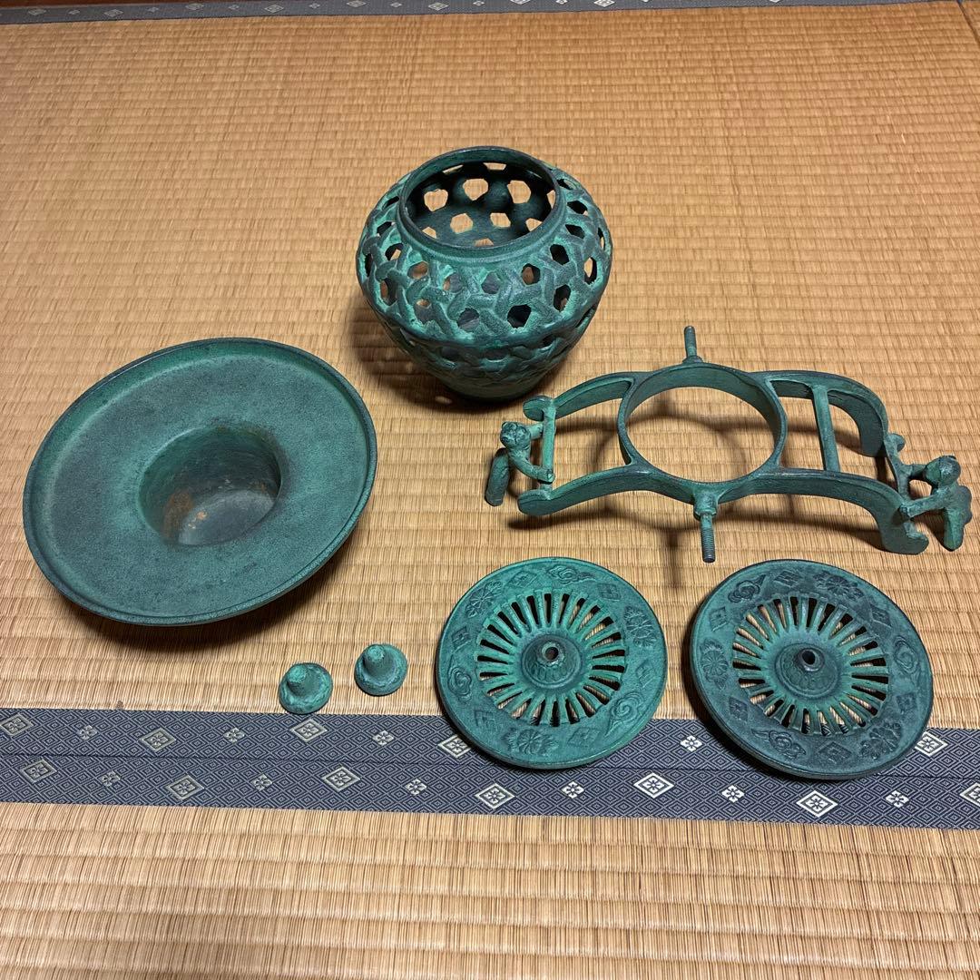 特製美術床置　御所車　花器　花生　花びん　花入　菊模様　置物飾り　銅製　薄端