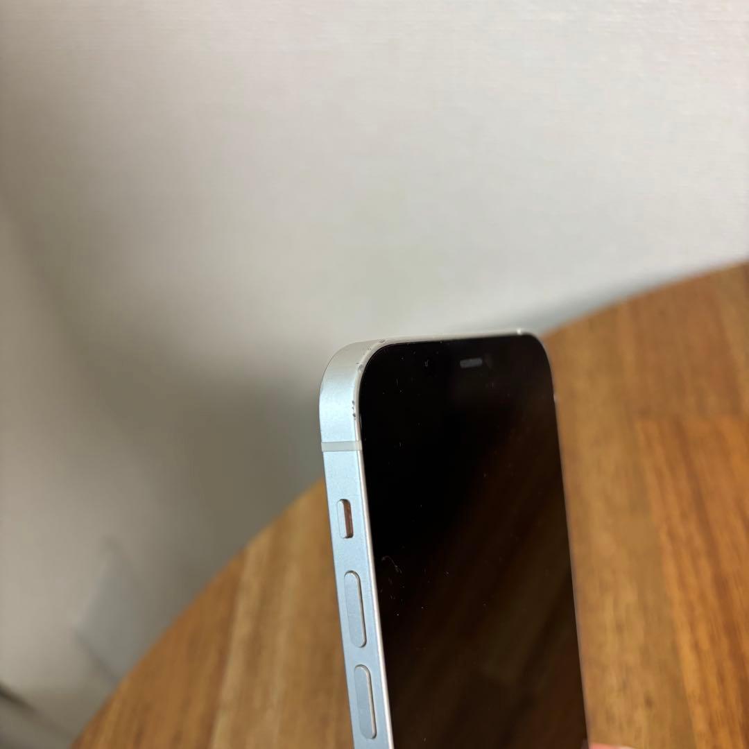 iPhone12 ホワイト　ガラスコーティング済み