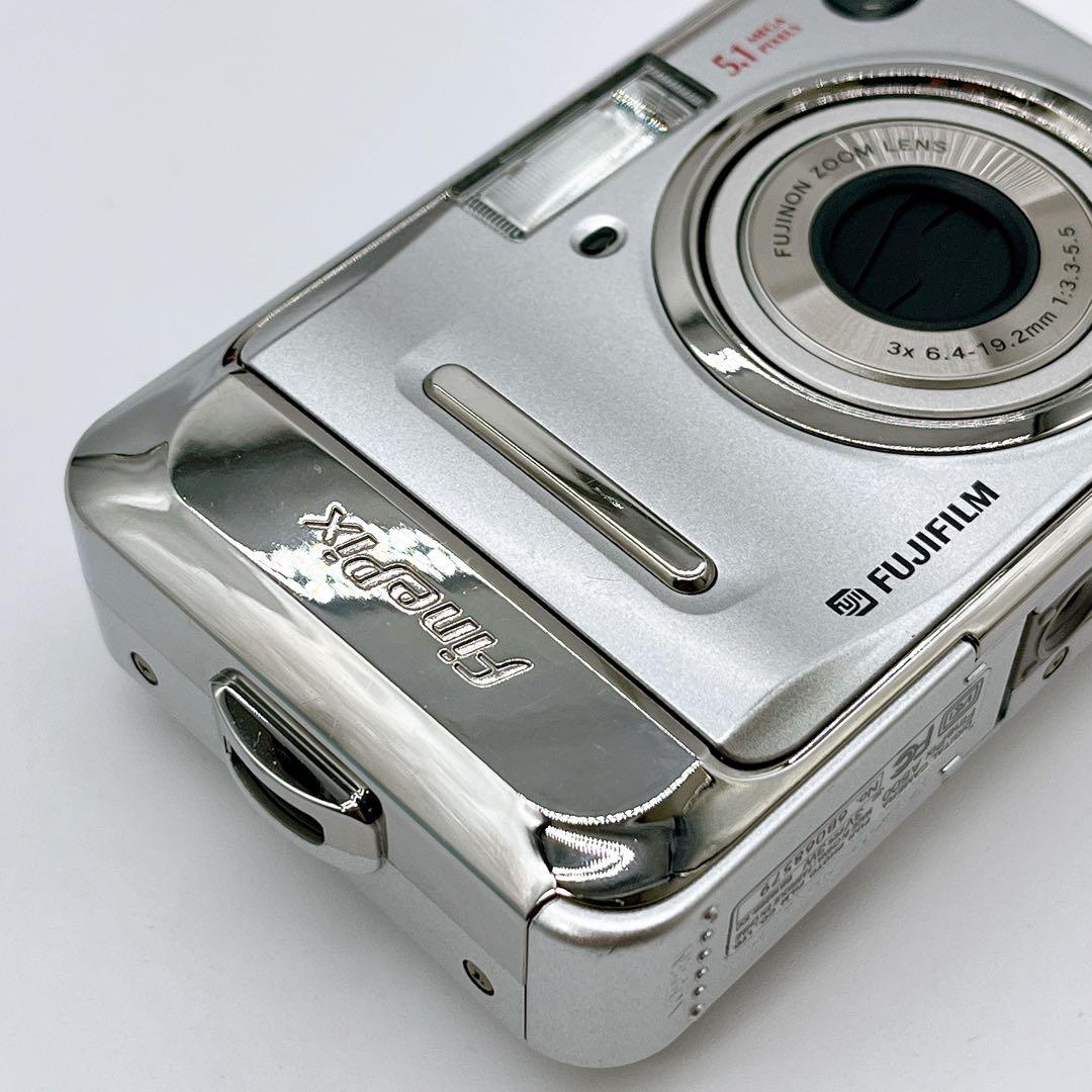 【希少】FUJIFILM FINEPIX A500 シルバー 乾電池仕様 レトロ