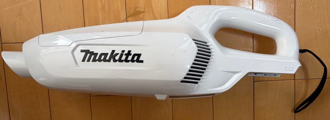 Makita マキタ 充電式クリーナCL107FD