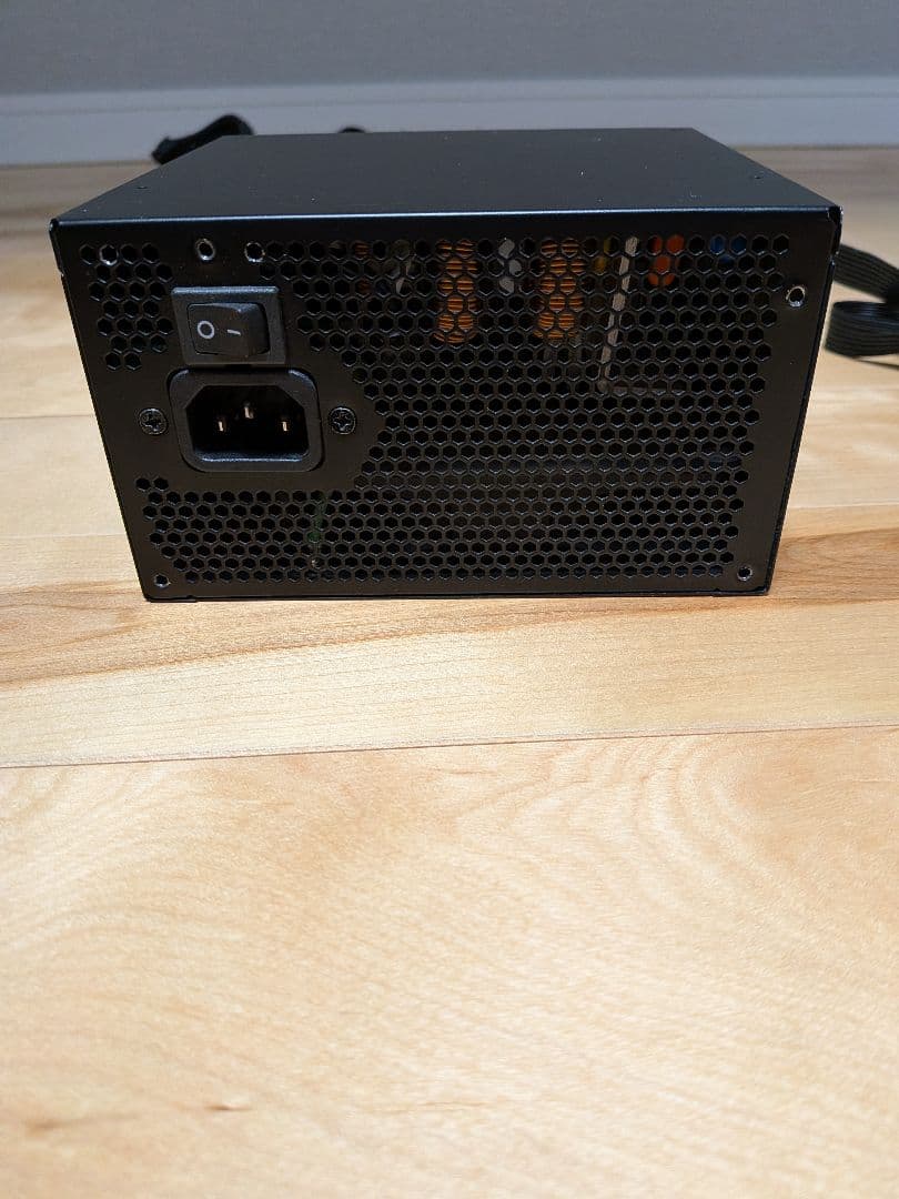 PCケース(自作PC用) NZXT H210 Mini-ITX 650w