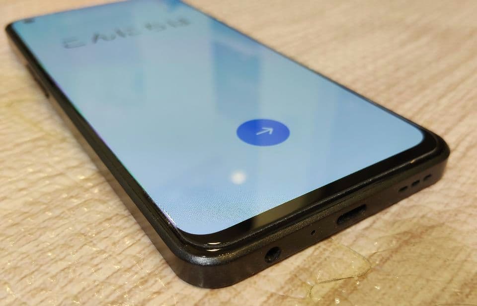 もずく OPPO Reno9 A ナイトブラック 本体