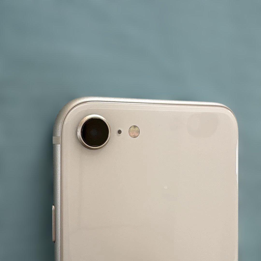 【iPhone SE3 】本体 64GB SIMフリー 86% 画面割れなし