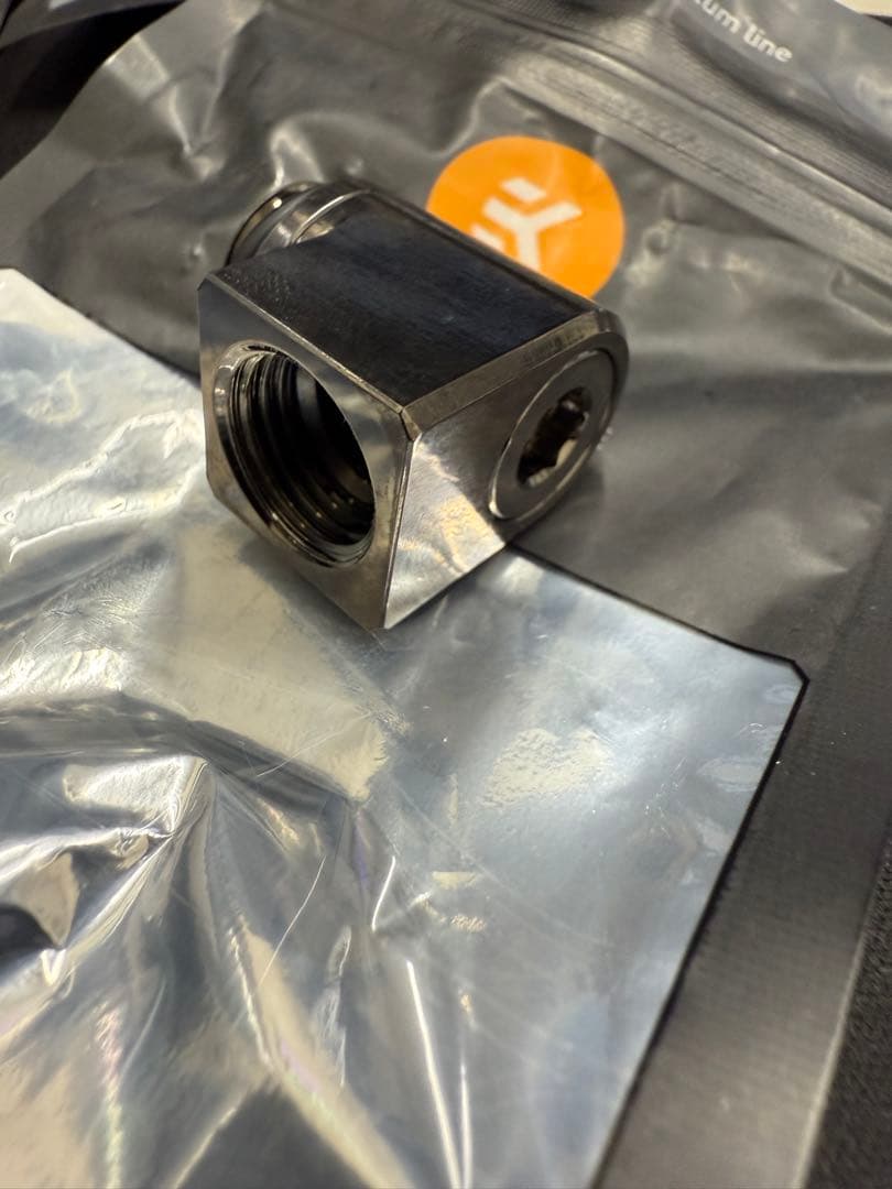 EKWB EK-Quantum Torque Micro Rotary 90°