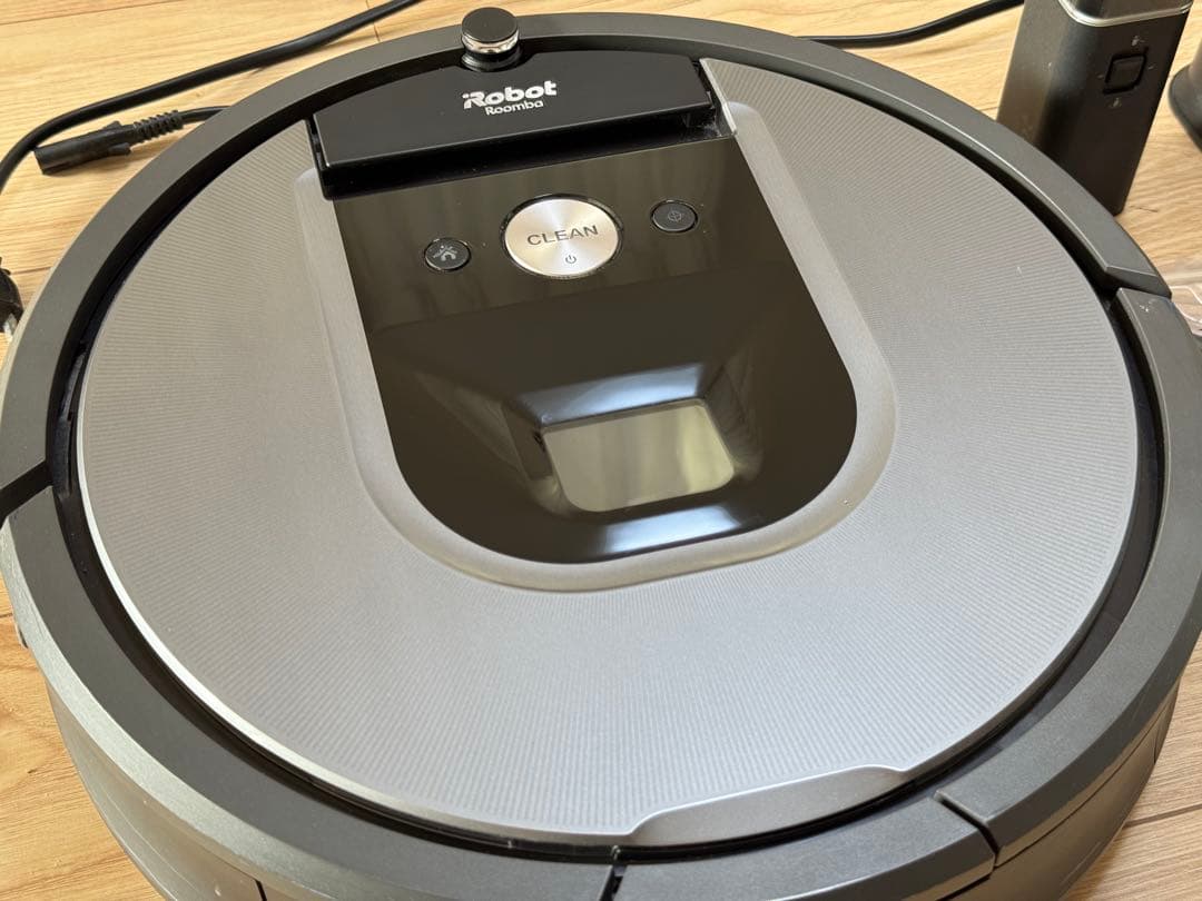 ルンバ Roomba 960 本体と付属品