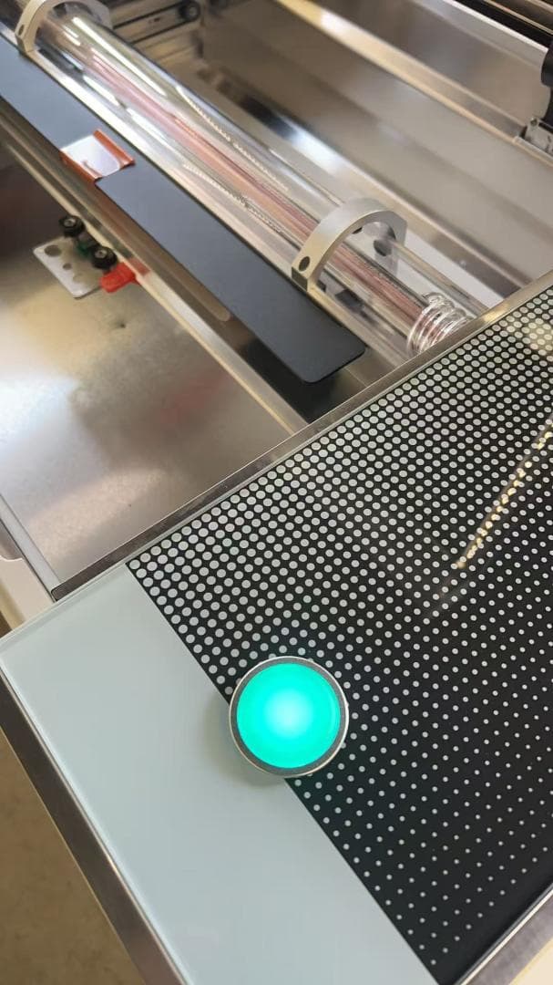 Glowforge レーザー彫刻機 動作品 本体