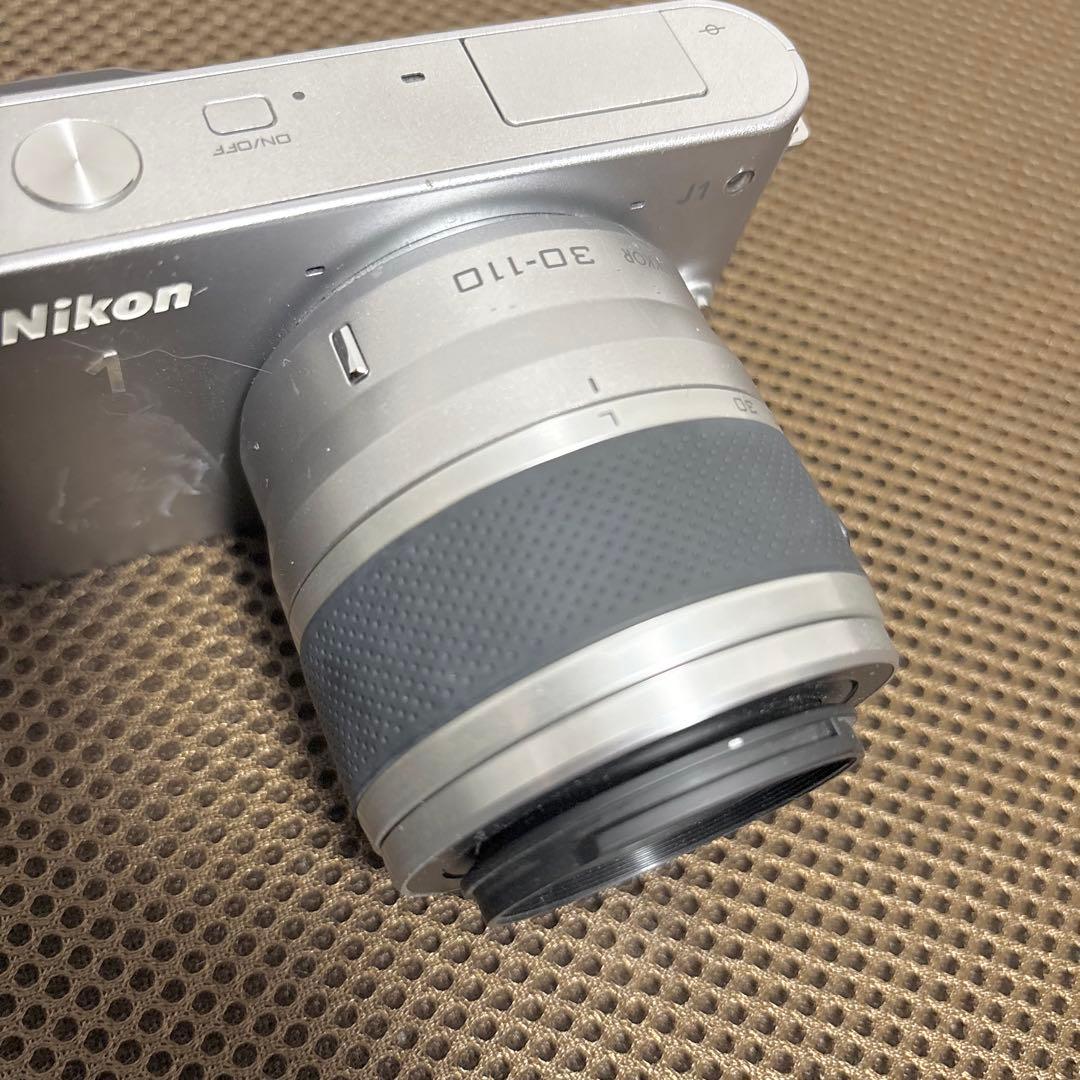 Nikon1 J1 シルバー レンズキット Nikon ニコン 一眼レフカメラ