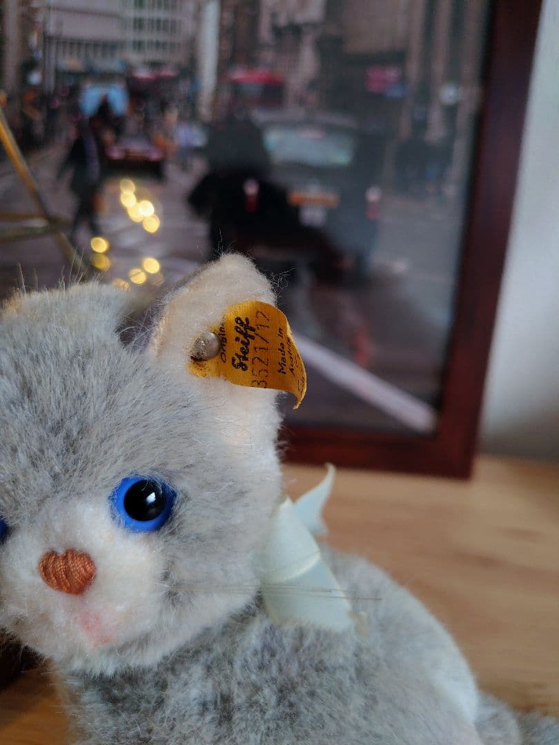 Steiff シュタイフ　猫のSnuffy　ぬいぐるみ