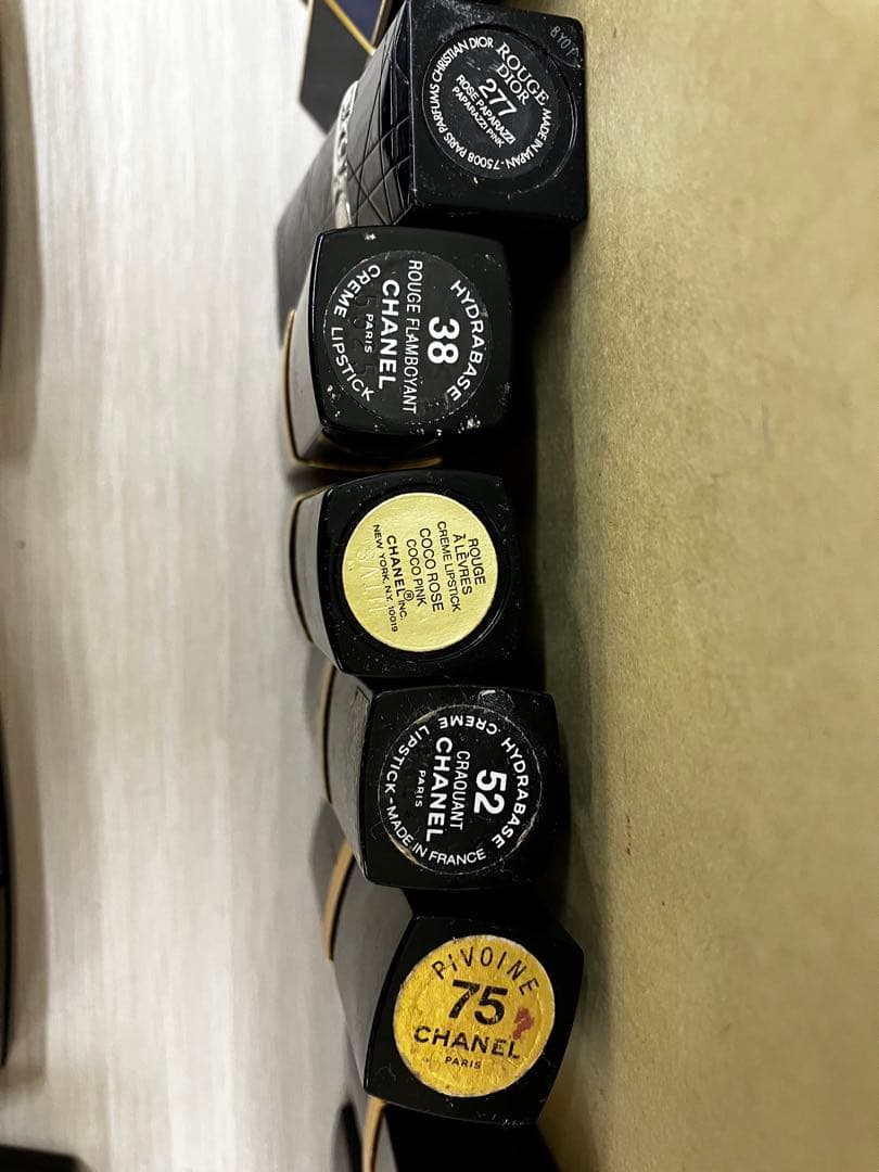 CHANEL YSL Diorなど口紅　アイシャドウ　リップ　35品まとめ売り