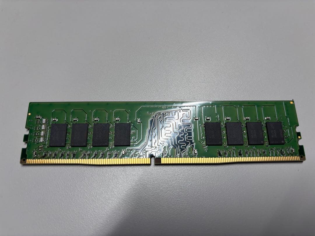 SamMax 16GB(2R×8) DDR4 メモリー（×1枚‼️）
