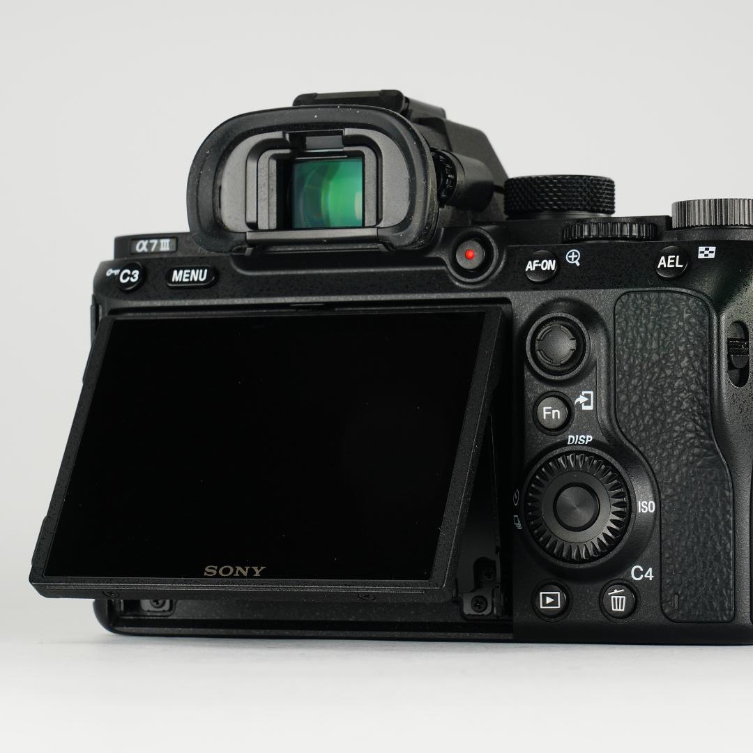 【完全セット】α7III美品！1,872回/20万 すぐ撮影可能 370