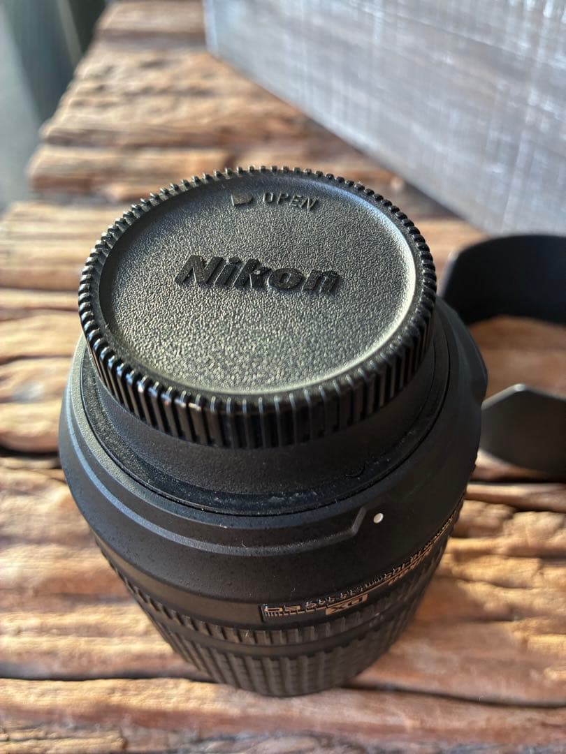 Nikon 18-105mm f/3.5-5.6G ED VRレンズ