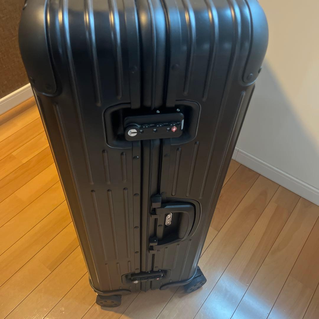 リモワ　スーツケース　トパーズ　85Ｌ