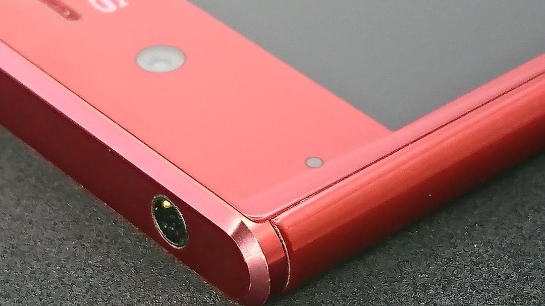 Xperia XZ Premium docomo SO-04J ロッソ