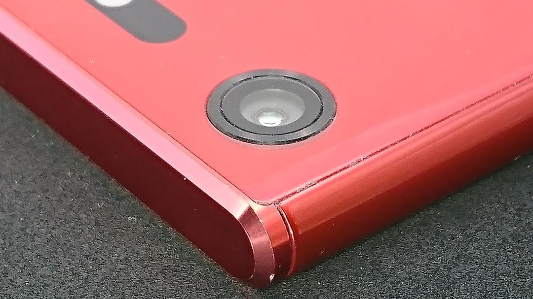 Xperia XZ Premium docomo SO-04J ロッソ