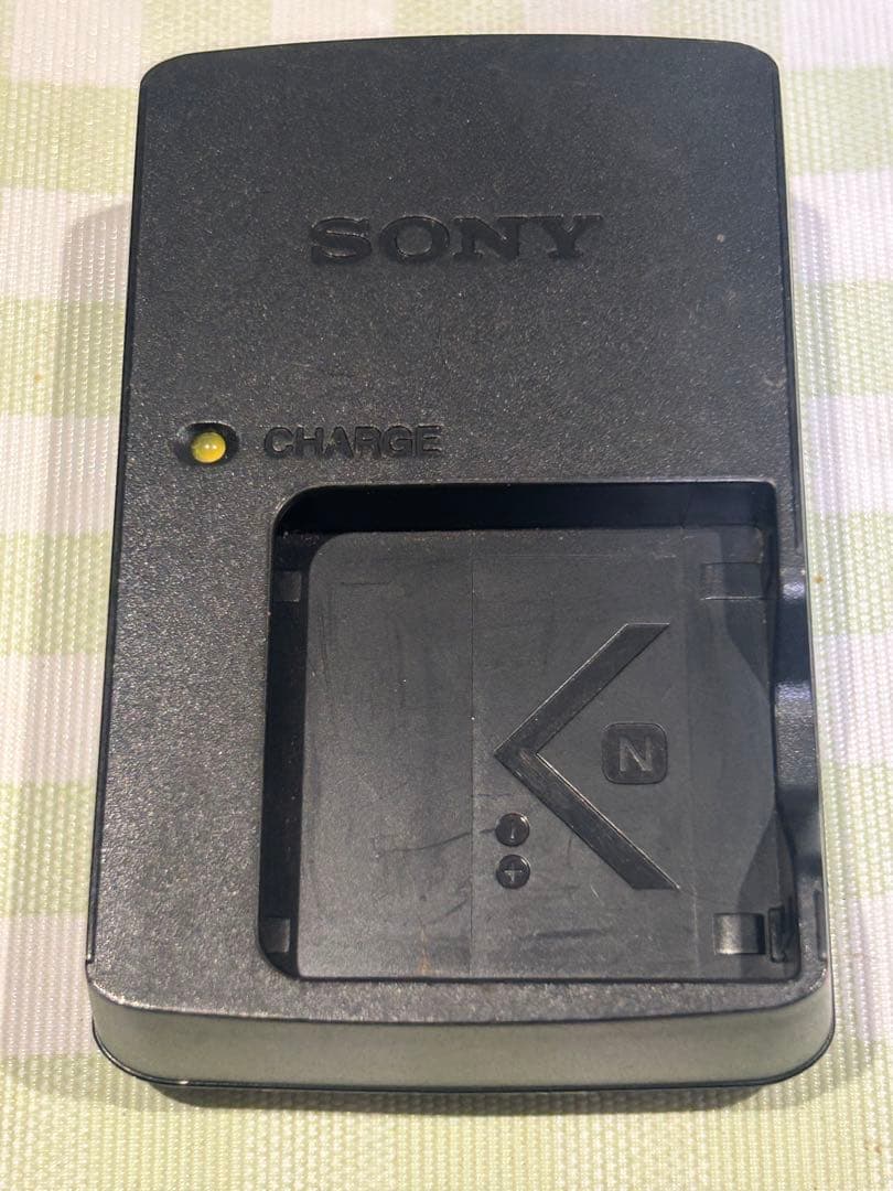 SONY Cyber-shot DSC-W73016.1コンパクトデジタルカメラ