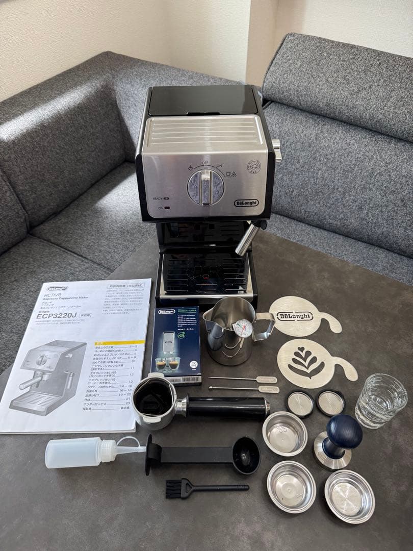 【極美品】DeLonghi エスプレッソマシンECP3220J＆バリスタキット
