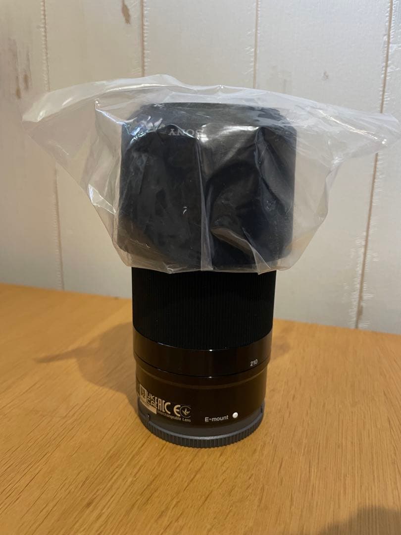 ソニー　E 55-210mm f/4.0-6.3 ズームレンズ　ほぼ新品