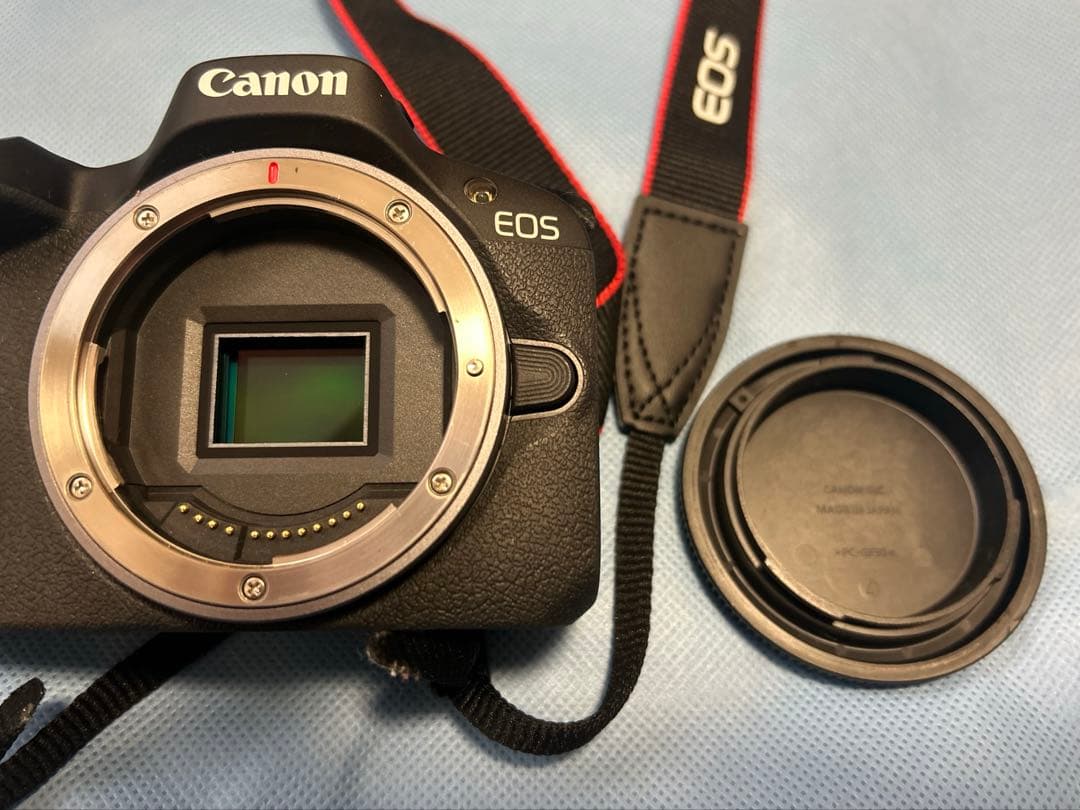 Canon EOS R50ダブルズームキット ミラーレス一眼カメラ ブラック
