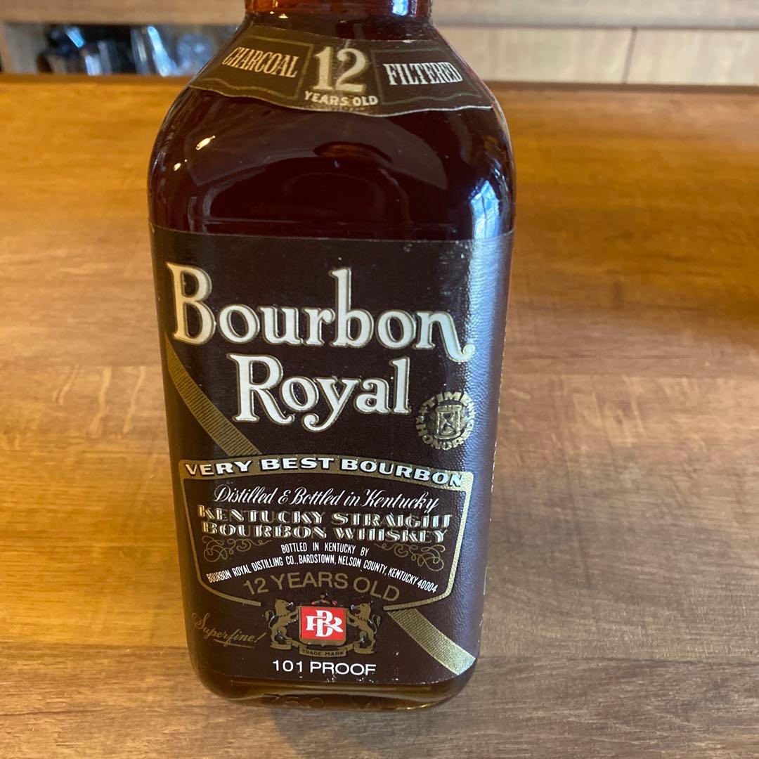 バーボンロイヤル（Bourbon  ）12 年 101 Proof