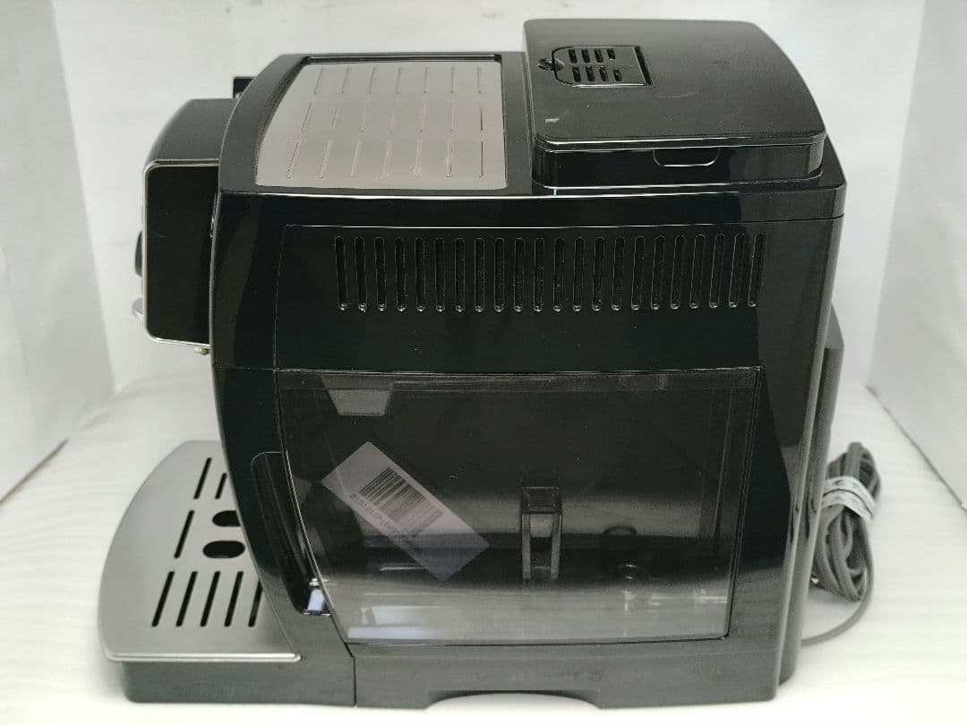 デロンギマグニフィカS コンパクト全自動コーヒーマシン　ECAM23120BN