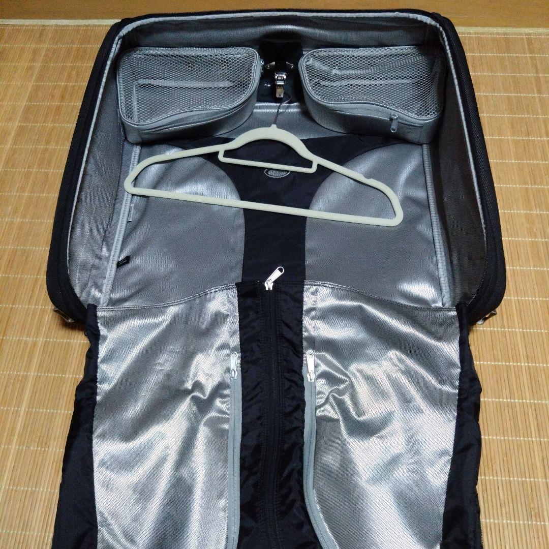 TUMI ガーメントバッグ