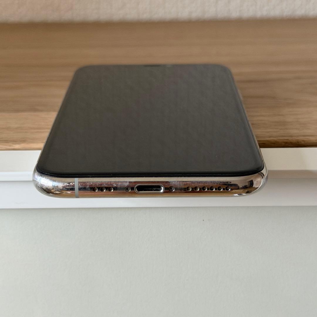 iPhone 11 Pro 本体 のみ 256GB シルバー SIMロックあり