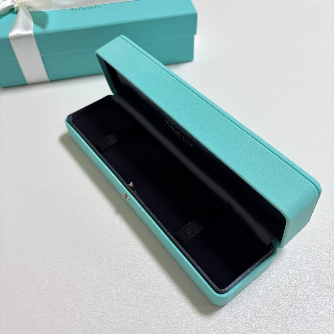 美品　ティファニー　ブレスレット　ケース　空箱　ブルーボックス　リボン付き
