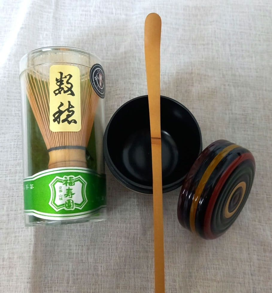 茶道具セット 茶櫃直径28cm　茶碗2客　茶筅　棗など