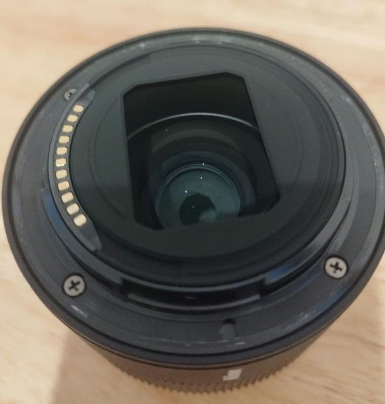 【未使用に近い】NIKKOR Z40mm f/2 保護フィルター付き