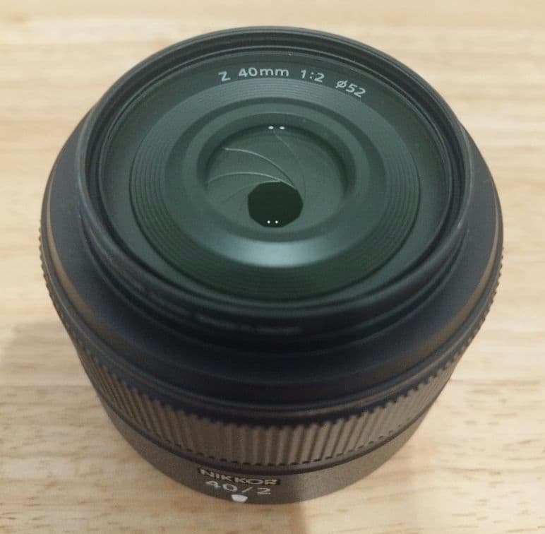【未使用に近い】NIKKOR Z40mm f/2 保護フィルター付き