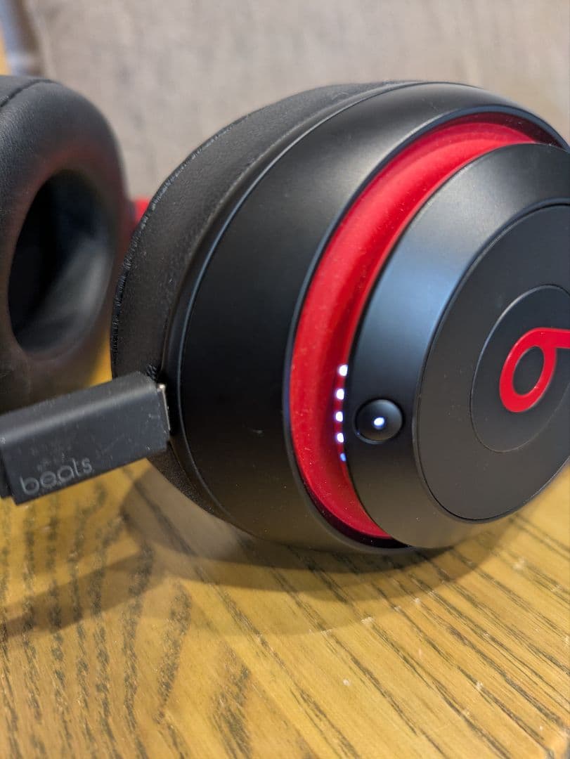 ヘッドホン Beats Studio3 Wireless black-red