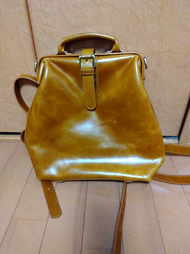 レザーリュック　ダレスバッグ