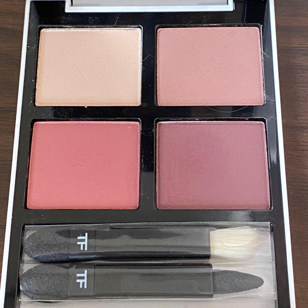TOM FORD トムフォード アイカラークォード 01R ローズティーズ