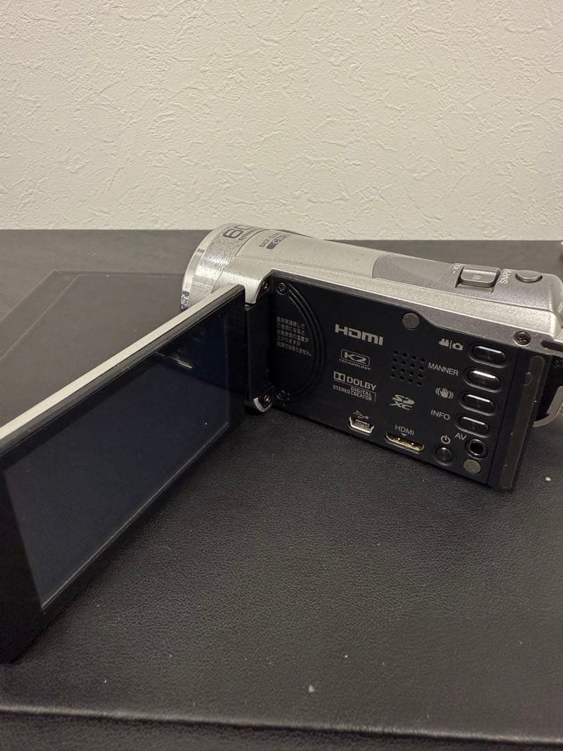 ★未使用級★ JVC Everio GZ-E380 フルHDビデオカメラ♪