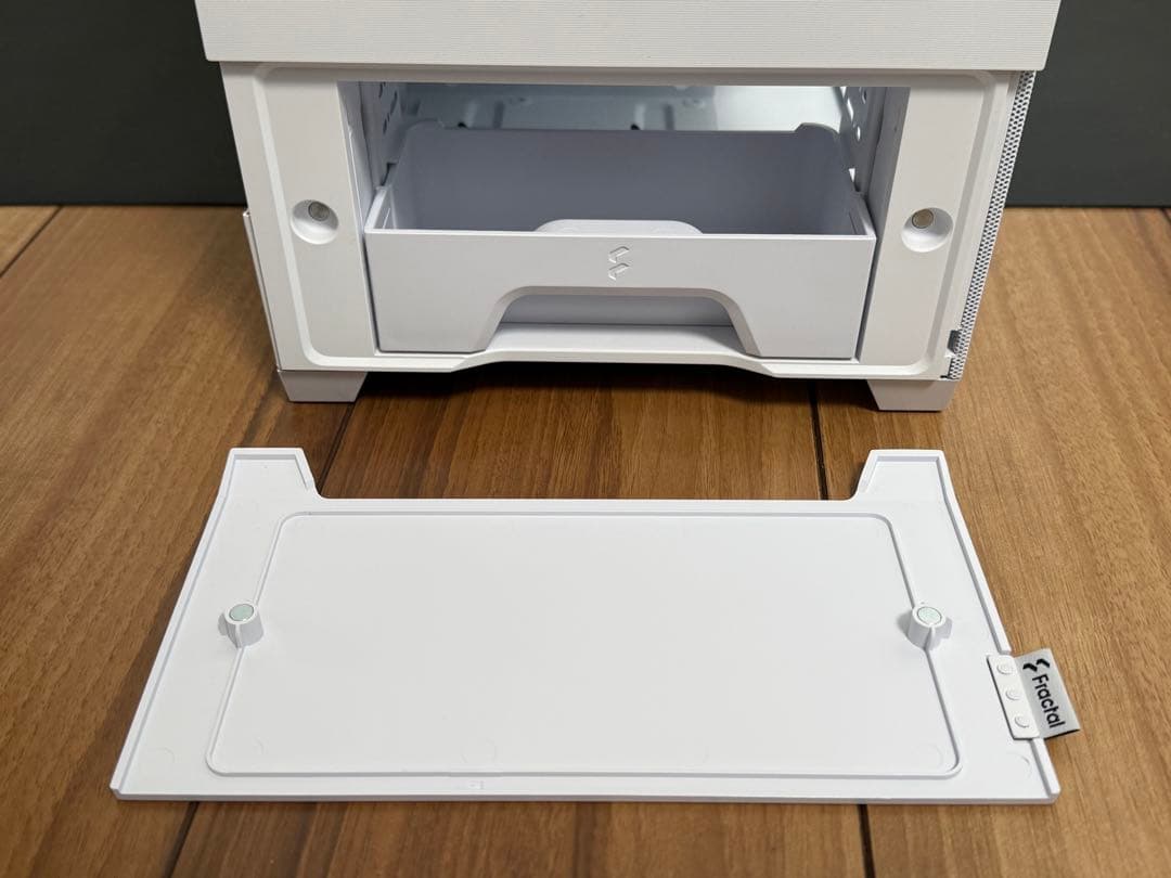PCケース(自作PC用) Fractal Design Pop Silent White TG