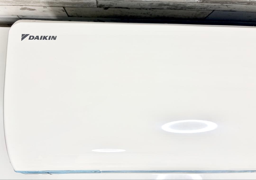 送料込みDAIKIN ルームエアコン F22ZTES-W 2022年製 ①室内機