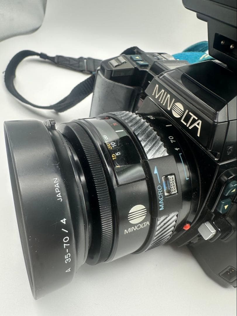 MINOLTA α-7000 カメラ　ストロボ　レンズセット