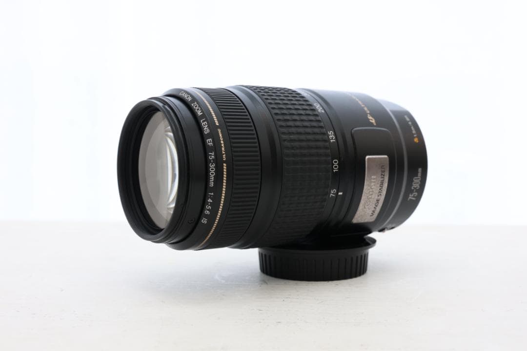 Canon EF 75-300mm f/4-5.6 III レンズ