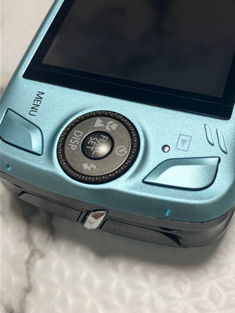 ★Canon コンパクトデジタルカメラ[IXY DIGITAL 930 IS]。