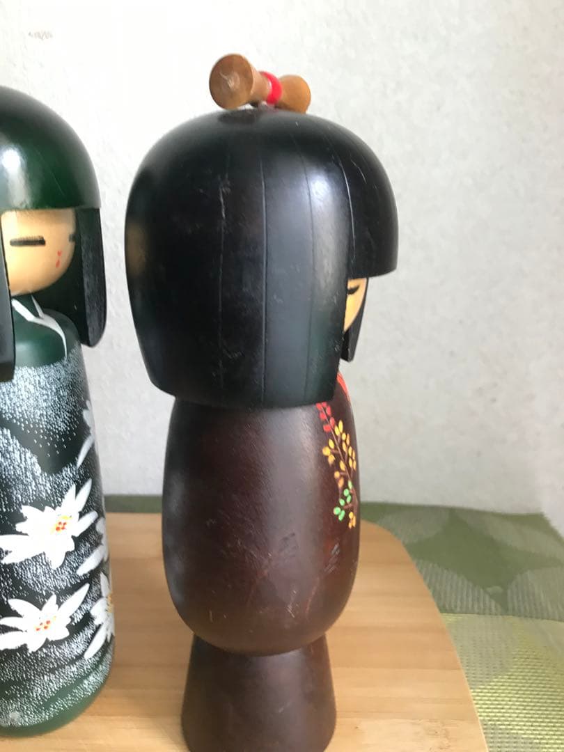 伝統的な木製こけし人形3体セット